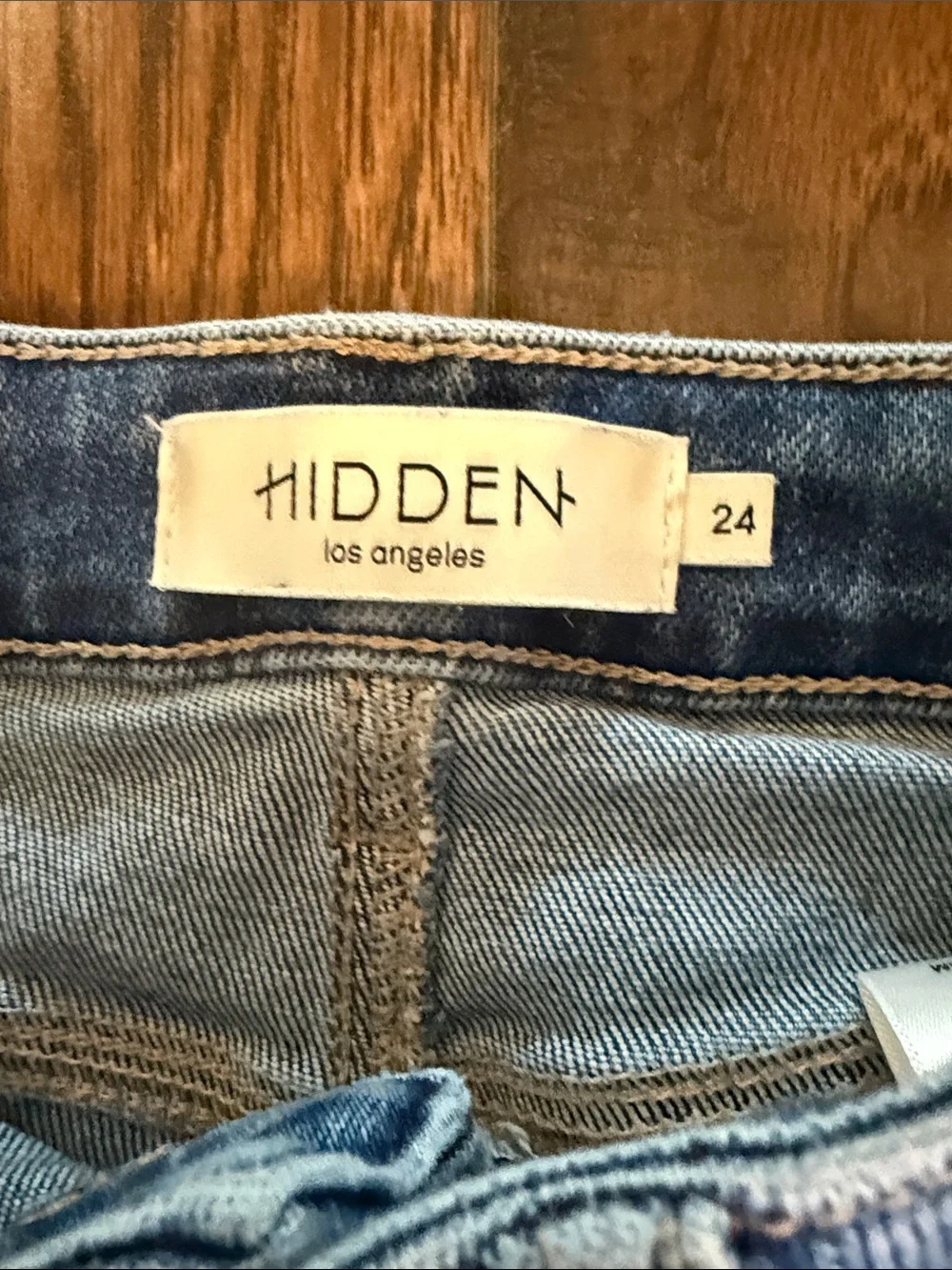 Hidden Split-Hem Flare Jeans, size 24